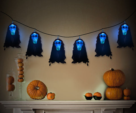  Light Up Skull Garland